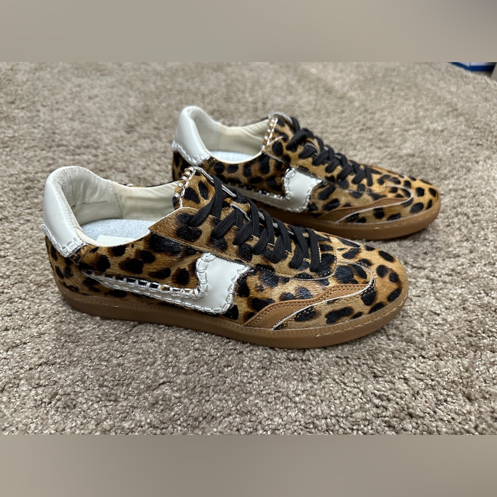 NWOT Dolce Vita Notice Stitch Genuine Calf Hair Sneaker, Dark Leopard, Size 8.5